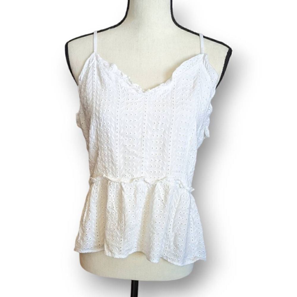 NWT Sim & Sam Womens Top Peplum Sleeveless Ruffled Neckline White XL